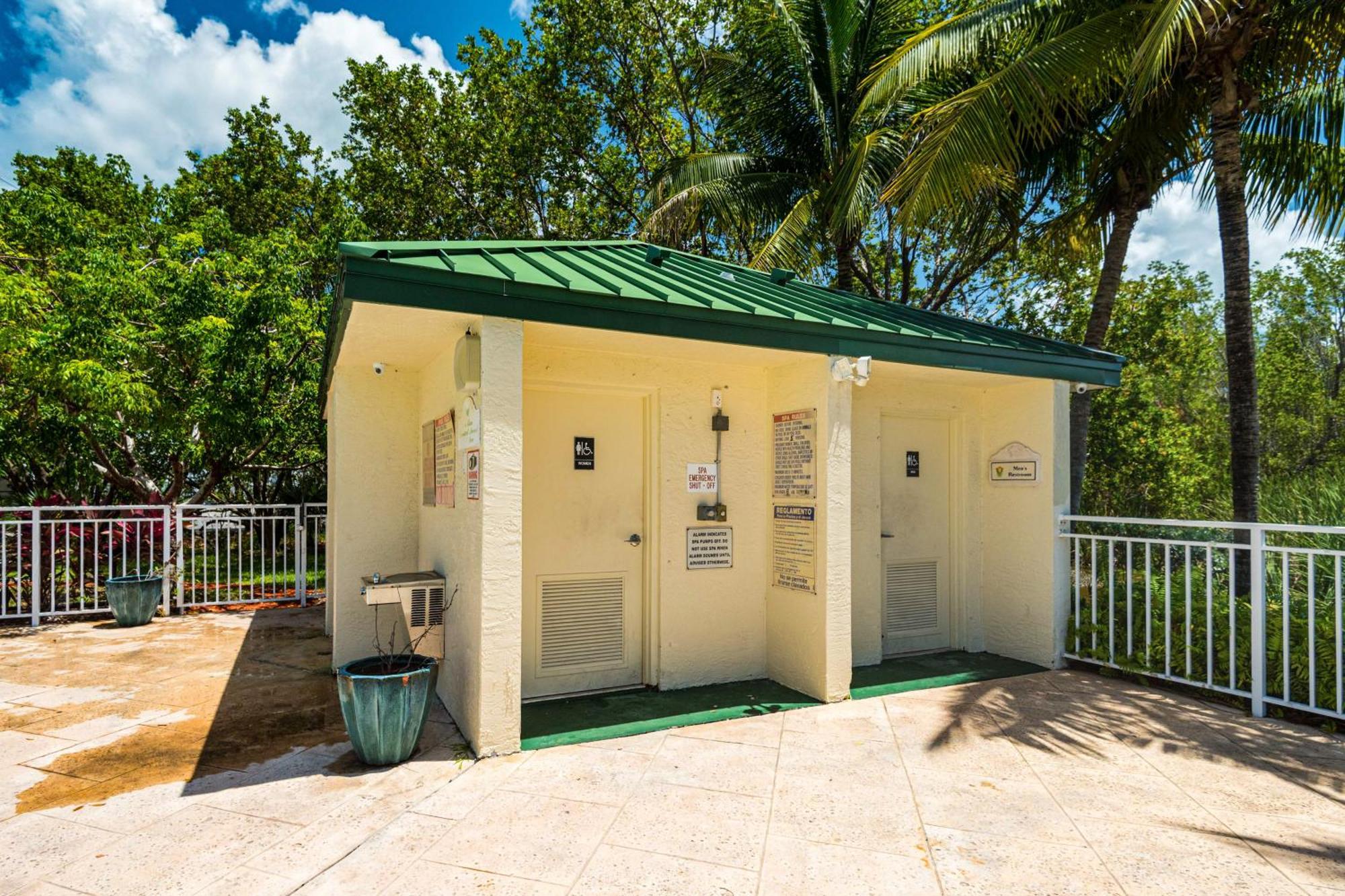 Sunrise Suites Dominican Suite #110 Key West Quarto foto